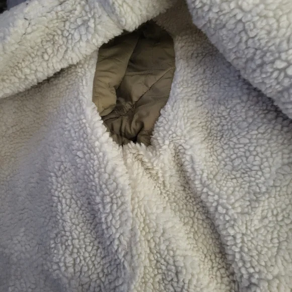 Levis Original Sherpa Trucker Jacket - Picture 6 of 7